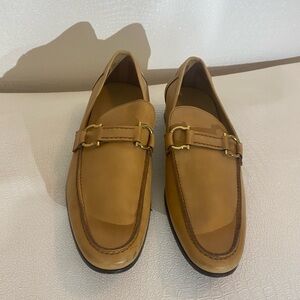 Salvatore Ferragamo Men’s Tan Leather Loafers size 10